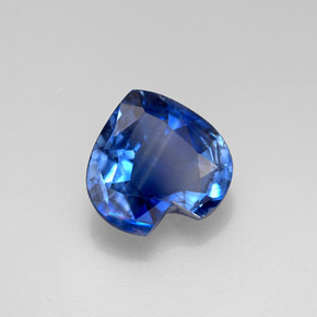 Cianita Azul natural de 1.75 ct, Forma de corazón, VS-SI
