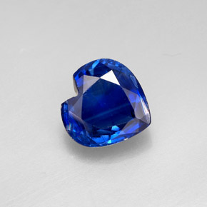 Cianita Azul natural de 1.89 ct, Forma de corazón, VS