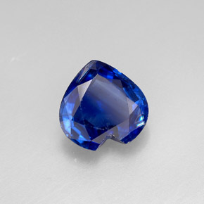 Cianita Azul natural de 1.89 ct, Forma de corazón, VS