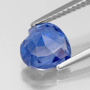 Cianita azul natural de 2,04 ct, forma de corazón, VS