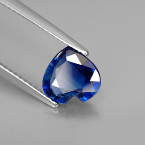 Cianita azul natural de 1,69 ct, forma de corazón, VS