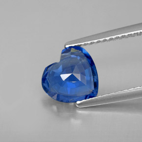 Cianita azul natural de 1,84 ct, forma de corazón, VS