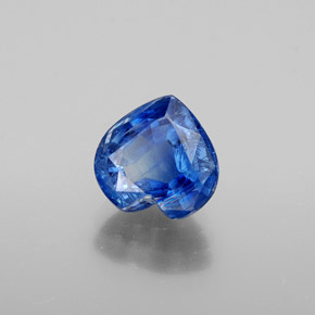 Cianita Azul natural de 2.18 ct, Forma de corazón, SI-I1