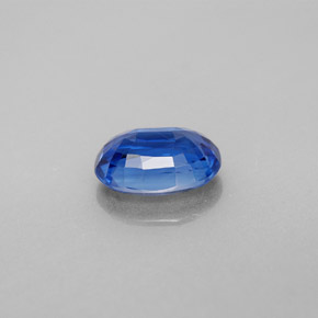 Cianita azul natural de 2,25 ct, corte óvalo, VS