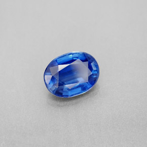 Cianita azul natural de 2,29 ct, corte óvalo, VS-SI