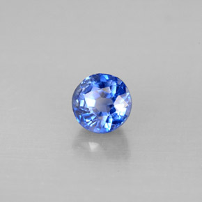 Cianita Azul natural de 0.86 ct, Corte Redondo, SI