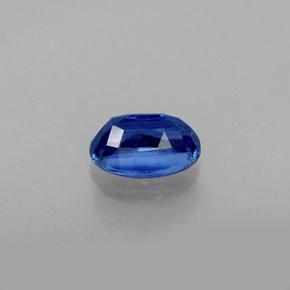 Cianita azul natural de 0,69 ct, corte óvalo, VS-SI
