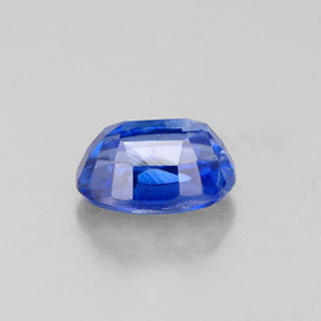 Cianita Azul natural de 0.77 ct, Corte Óvalo, VS-SI