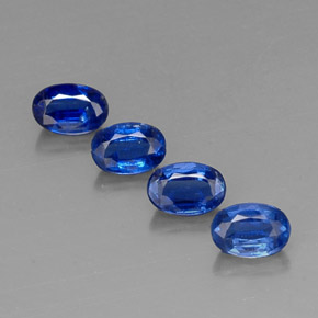 Gemas de cianita azul natural de  ct, corte óvalo, VS-SI