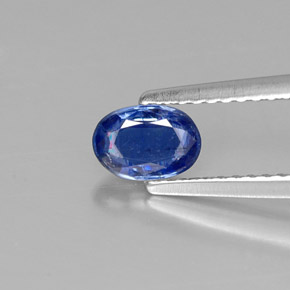 Cianita azul natural de 0,61 ct, corte óvalo, SI