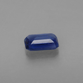 Cianita Azul natural de 0.65 ct, corte esmeralda, VS