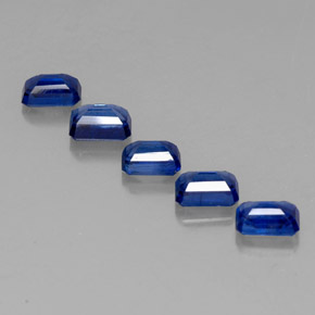 Gemas de cianita azul natural de  ct, corte esmeralda, VS-SI