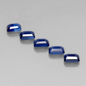Gemas de cianita azul natural de  ct, corte esmeralda, VS-SI