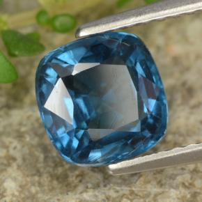 Cianita Azul natural de 2.04 ct, Corte Cojín, VS