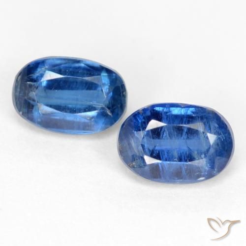 1.59ctw Natural Azul medio cianita, Ovalada, SI-I1