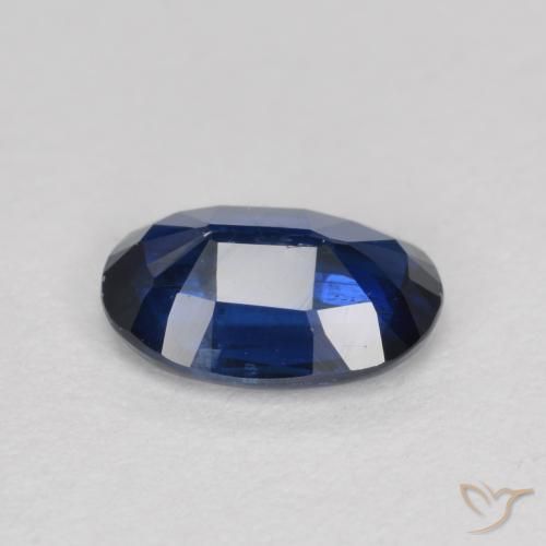 Cianita Azul oscuro natural de 0.92 ct, Ovalada, SI