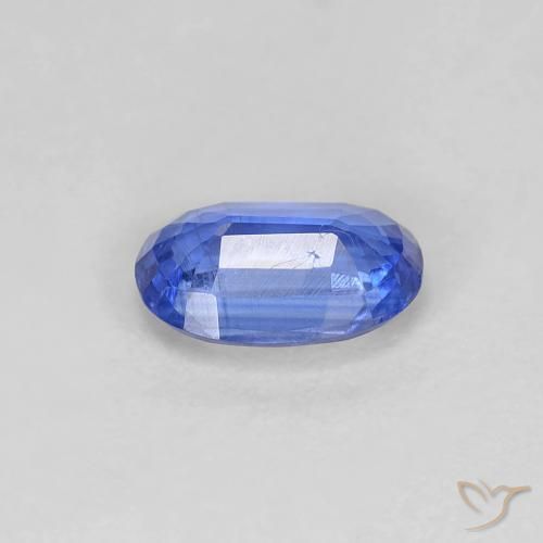 Cianita Azul marino medio natural de 0.84 ct, Ovalada, VS