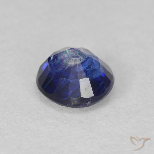 Cianita Azul oscuro natural de 0.68 ct, Redondo, SI