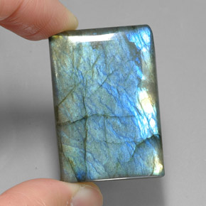 Labradorita multicolor natural de 74,95 ct, baguette, translúcido