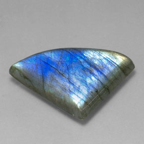 Labradorita multicolor natural de 30,50 ct, forma elegante, translúcido
