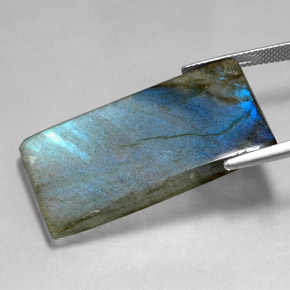 Labradorita multicolor natural de 35,90 ct, baguette, translúcido