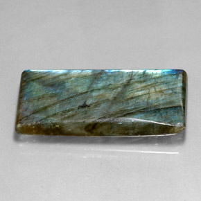 Labradorita multicolor natural de 29,87 ct, baguette, translúcido