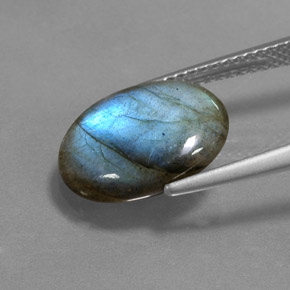 Labradorita Multicolor natural de 3.74 ct, Corte Óvalo, Translúcido