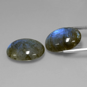 Gemas de labradorita azul natural de  ct, corte óvalo, translúcido