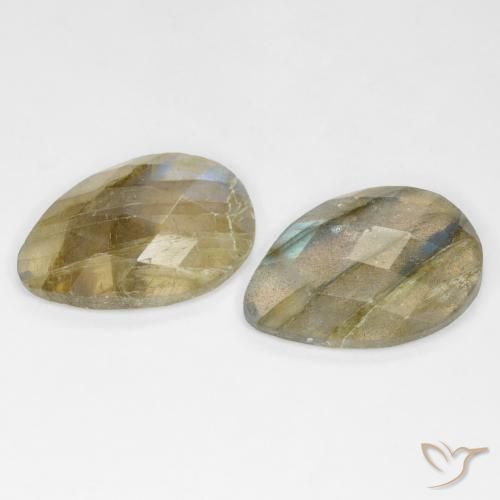 Gemas de labradorita Multicolor natural de 13.52 ct, En forma de pera, Translúcido