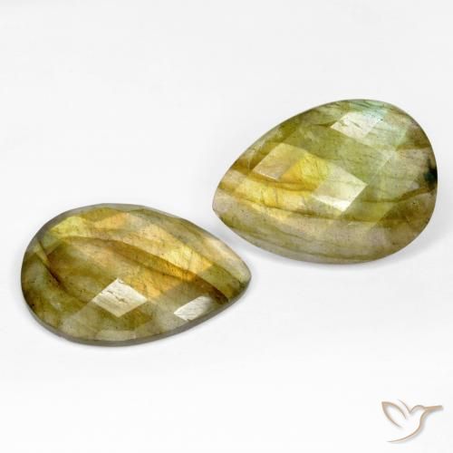 Gemas de Labradorita Multicolor natural de 21.21 ct, En forma de pera, Translúcido