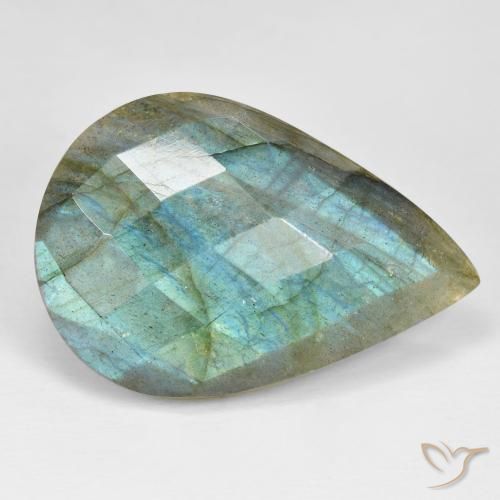 Labradorita Multicolor natural de 31.15 ct, En forma de pera, Opaco