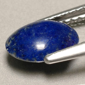 Lapislázuli azul natural de 0,81 ct, corte óvalo, opaco