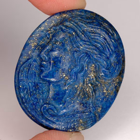 Lapislázuli azul natural de 57,37 ct, forma elegante, opaco