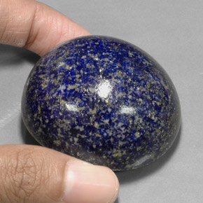 Lapislázuli azul natural de 381,00 ct, corte óvalo, opaco