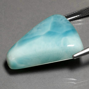 Larimar azul natural de 35,80 ct, forma elegante, opaco