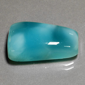 Larimar verde azulado natural de 13,77 ct, forma elegante, opaco