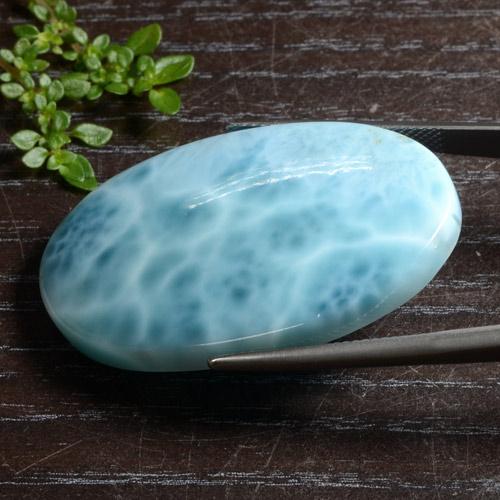 Larimar azul natural de 51,45 ct, corte óvalo, opaco
