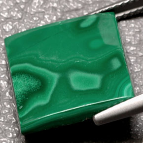 Malaquita verde natural de 11,01 ct, baguette, opaco