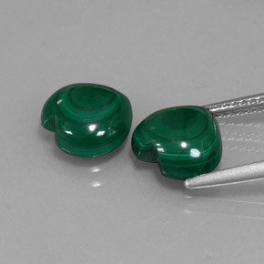 Gemas de malaquita verde natural de  ct, forma de corazón, opaco