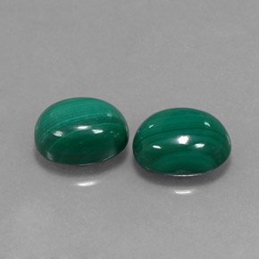 Gemas de malaquita verde natural de  ct, corte óvalo, opaco