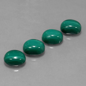 Gemas de malaquita verde natural de  ct, corte óvalo, opaco