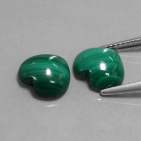 Gemas de malaquita verde natural de  ct, forma de corazón, opaco