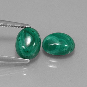 Gemas de malaquita verde natural de  ct, corte óvalo, opaco