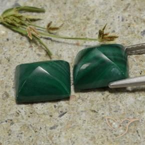 Gemas de Malaquita Medium Green  natural de 9.58 ct, Corte Baguette, Opaco