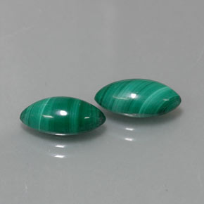 Gemas de malaquita verde natural de  ct, marquesa, opaco