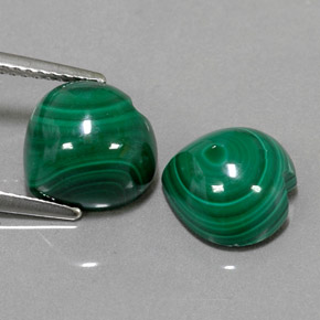 Gemas de malaquita verde natural de  ct, forma de corazón, opaco