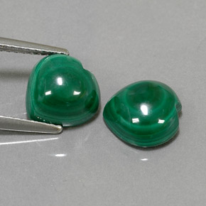 Gemas de malaquita verde natural de  ct, forma de corazón, opaco