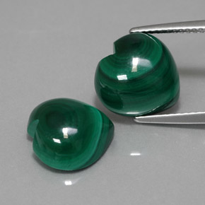 Gemas de malaquita verde natural de  ct, forma de corazón, opaco