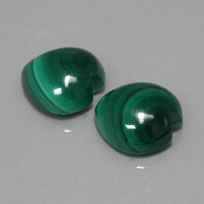 Gemas de malaquita verde natural de  ct, forma de corazón, opaco