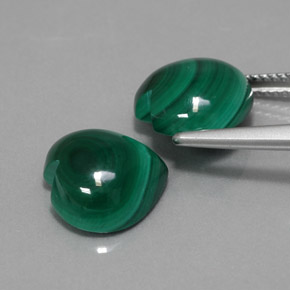 Gemas de malaquita verde natural de  ct, forma de corazón, opaco